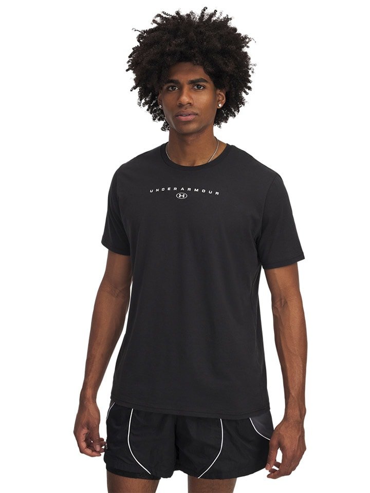 Under Armour Koszulka w kolorze czarnym