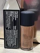 Podkłady do twarzy - MAC MAC, Studio Fix Fluid, Matte Finish, Liquid Foundation, NC60, SPF 15, 30 ml For Women - miniaturka - grafika 1