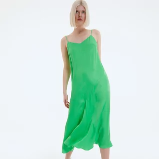 Sukienki - Reserved Sukienka z wiskozy - Zielony - grafika 1