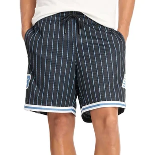 Spodenki New Balance MS44588BK - czarne - Spodnie sportowe męskie - miniaturka - grafika 1