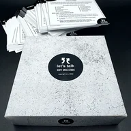 Książki do nauki języka angielskiego - Karty Konwersacyjne - Let's talk - SOFT SKILLS BOX - miniaturka - grafika 1