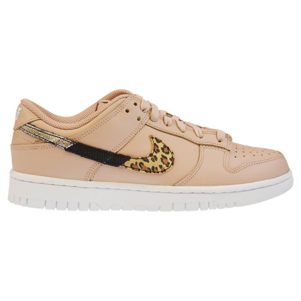 Dunk Low SE
