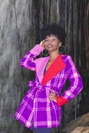 Płaszcze damskie - Krótki fioletowy płaszcz - miniaturka - grafika 1