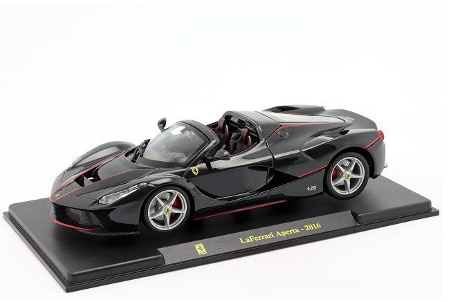Atlas Ferrari Laferrari Aperta Spider 2016 B 1:24 Col029