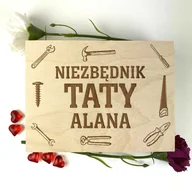 Gadżety dla niej i dla niego - Pudełeczko Niezbędnik taty z imieniem prezent Herbaciarka - miniaturka - grafika 1