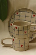 Kubki - Kubek w serca ręcznie robiona ceramika. Walentynki - miniaturka - grafika 1