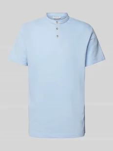 Koszulka polo o kroju regular fit z fakturowanym wzorem - Koszulki męskie - miniaturka - grafika 1