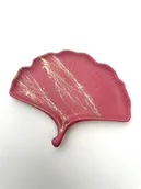 Tace i patery - Taca dekoracyjna Liść Miłorzębu Bordo ze złoceniem - miniaturka - grafika 1