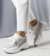 Botki damskie - Szary sneakersy zdobione monogramem Lora-40 - miniaturka - grafika 1