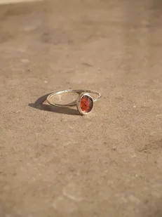 Pierścionek srebrny z malinowym spinelem - Pierścionki - miniaturka - grafika 1