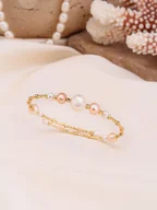 Bransoletki - Pierres de Jade Pozłacana bransoletka z perłami - miniaturka - grafika 1