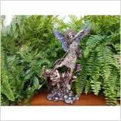 Dewocjonalia - WYJĄTKOWA RZEŹBA ŚW. MICHAŁ STOJĄCY NA DEMONIE VERONESE  (WU73529A4) - miniaturka - grafika 1