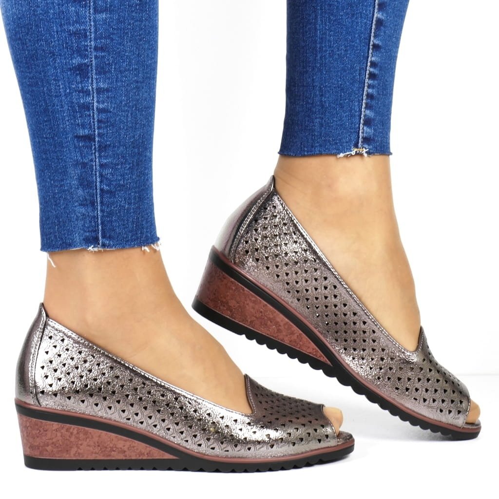 Damskie Półbuty Ażurowe Na Koturnie Potocki 12402 Pewter Srerne