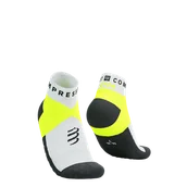 Skarpetki sportowe męskie - COMPRESSPORT Skarpetki do biegania ULTRA TRAIL SOCKS LOW V2.0 white/safety yellow - miniaturka - grafika 1