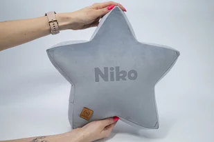 Poduszka dekoracyjna gwiazdka z imieniem - kolor do wyboru - Kołdry i poduszki dla dzieci - miniaturka - grafika 1