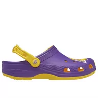 Klapki i japonki męskie - Klapki Crocs NBA Los Angeles Lakers Classic Clog 208650-75Y - fioletowe - miniaturka - grafika 1