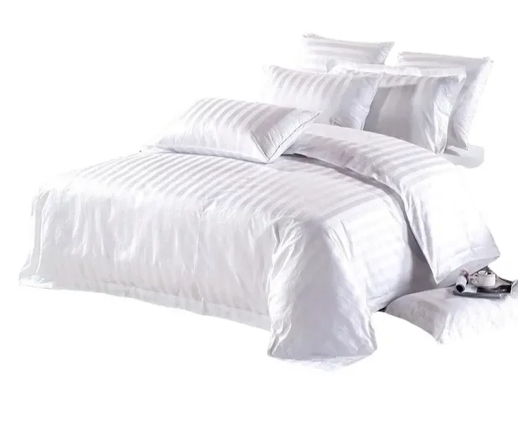 Komplet pościeli Adamaszek 200x220cm 200/220 + 2x 70/80 HOTELOWA PRANIE 95°