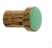 Wieszaki i stojaki - Wieszak ścienny Simple Drewniany Emaliowany Zielony - Olej Przyciemniający - miniaturka - grafika 1