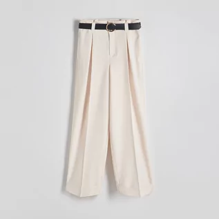 Spodnie damskie - Reserved - Spodnie z paskiem - Kremowy - grafika 1