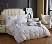 Pościel - Spod Igły I Nitki Pościel atłasowa z haftem 160x200 biała AT010 - miniaturka - grafika 1