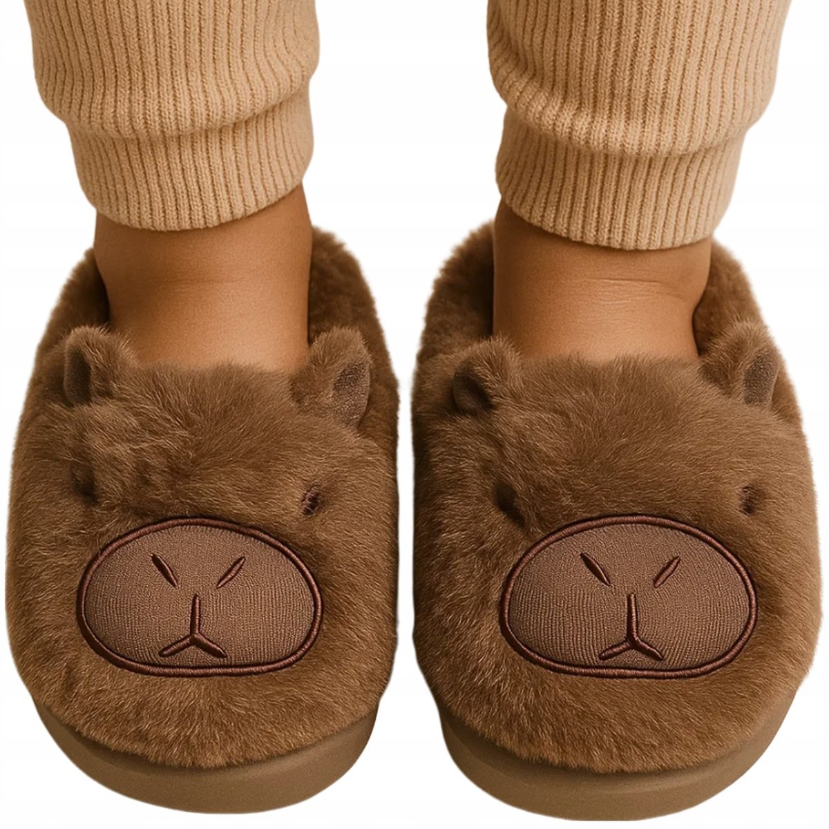 Kapcie dziecięce KAPIBARA miękkie wsuwane papcie pluszowe lekkie roz. 34/35