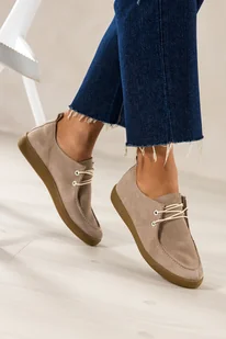Beżowe półbuty skórzane damskie z przeszyciami na elastycznej płaskiej podeszwie sznurowane PRODUKT POLSKI Casu M8709 - Półbuty damskie - miniaturka - grafika 1