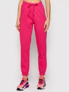 Spodnie sportowe damskie - Vero Moda Spodnie dresowe Chicago 10262912 Różowy Regular Fit - grafika 1