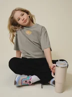 Koszulki dla dziewczynek - 4F T-shirt loose z nadrukiem dziewczęcy - beżowy 158/164 (12-14 lat) - miniaturka - grafika 1
