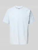 Koszulki męskie - T-shirt z prążkowanym okrągłym dekoltem - miniaturka - grafika 1