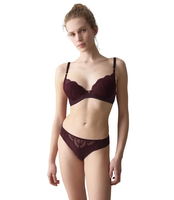 Majtki damskie Triumph Love in Lace Tai 42