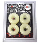 Akcesoria do skatingu - Axer Kółka PU 50x36 82A 4 sztuki) - miniaturka - grafika 1