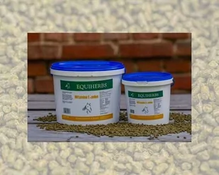 EQUIHERBS Witamina E + Selen 750 g - granulat - Akcesoria jeździeckie - miniaturka - grafika 1