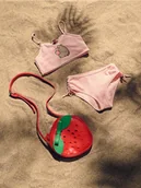 Stroje kąpielowe dla dziewczynek - Reserved - Dwuczęściowy strój kąpielowy Pusheen - pastelowy róż - miniaturka - grafika 1