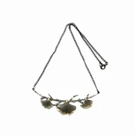 Naszyjniki - Srebrny naszyjnik - Małe miłorzęby szare - miniaturka - grafika 1