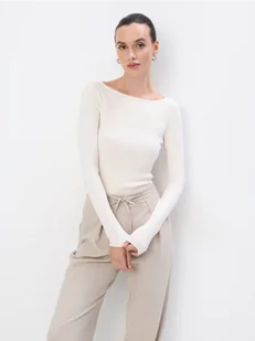 Mohito - Sweter basic - kremowy - Swetry damskie - miniaturka - grafika 1