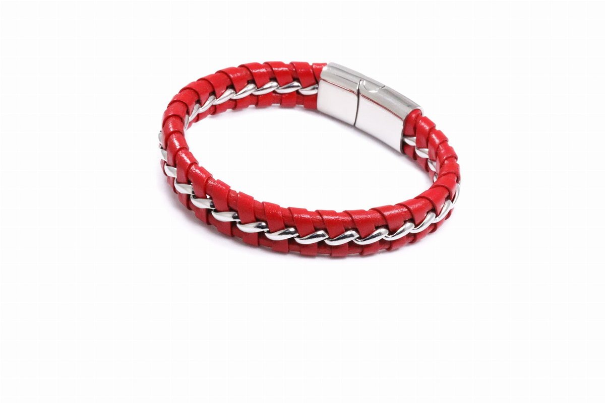 Bransoleta na plecionym pasku w kolorze czerwonym