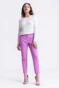 Spodnie damskie - Różowe spodnie typu chino - Greenpoint - miniaturka - grafika 1