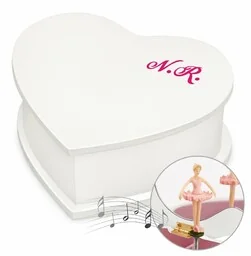 Szkatułka na biżuterię w kształcie serca z pozytywką i nadrukiem dla niej - Pozytywki dla dzieci Szkatułka na biżuterię w kształcie serca z pozytywką i nadrukiem dla niej - Pozytywki dla dzieci - miniaturka - grafika 1