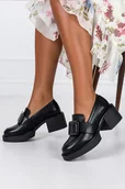 Mokasyny damskie - Czarne mokasyny damskie na szerokim słupku z ozdoba na cholewce Casu G23WX2-B-NO-39 - miniaturka - grafika 1