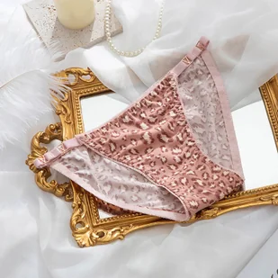 Figi w panterkę - Różowy - Majtki damskie - miniaturka - grafika 1