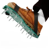 Wertykulatory i aeratory - Areator ogrodowy buty z kolcami do napowietrzania trawnika - miniaturka - grafika 1