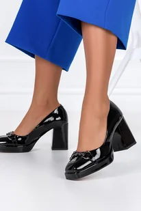 Czarne czółenka skórzane lakierowane na klocku ze sprzączką PRODUKT POLSKI Casu 2588-605 - Czółenka - miniaturka - grafika 1