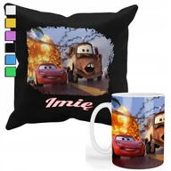 Gadżety dla niej i dla niego - ZESTAW KUBEK + PODUSZKA Z POSZEWKĄ-BAJKA CZERWONE AUTA + IMIĘ - miniaturka - grafika 1