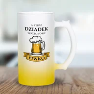 Szklanki - Kufel z mrożonego szkła - A teraz dziadek strzeli sobie piwko - miniaturka - grafika 1