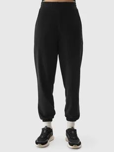 4F Spodnie dresowe joggery damskie 4FRSS24TTROF1054-20S Czarny Roz. XS - Spodnie damskie - miniaturka - grafika 1