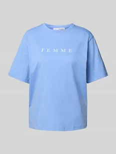 T-shirt o kroju oversized z nadrukiem z logo model ‘VILJA’ - Koszulki i topy damskie - miniaturka - grafika 1