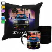 Gadżety dla niej i dla niego - ZESTAW KUBEK MAGICZNY ZMIENIAJĄCY KOLOR + POSZEWKA MOTORYZACJA BMW + IMIĘ - miniaturka - grafika 1