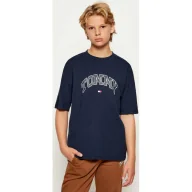 Koszulki dla chłopców - Tommy Hilfiger T-shirt VARSITY RAISED Regular Fit - miniaturka - grafika 1