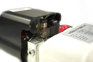 Zasilacz hydrauliczny PRESKO 12 V - 1,6 kW - 12 l - Akcesoria do hydrauliki siłowej - miniaturka - grafika 5