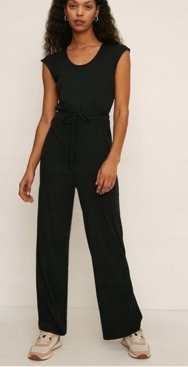 OASIS KOMBINEZON KLASYCZNY CZARNY PRĄŻKI S PGW